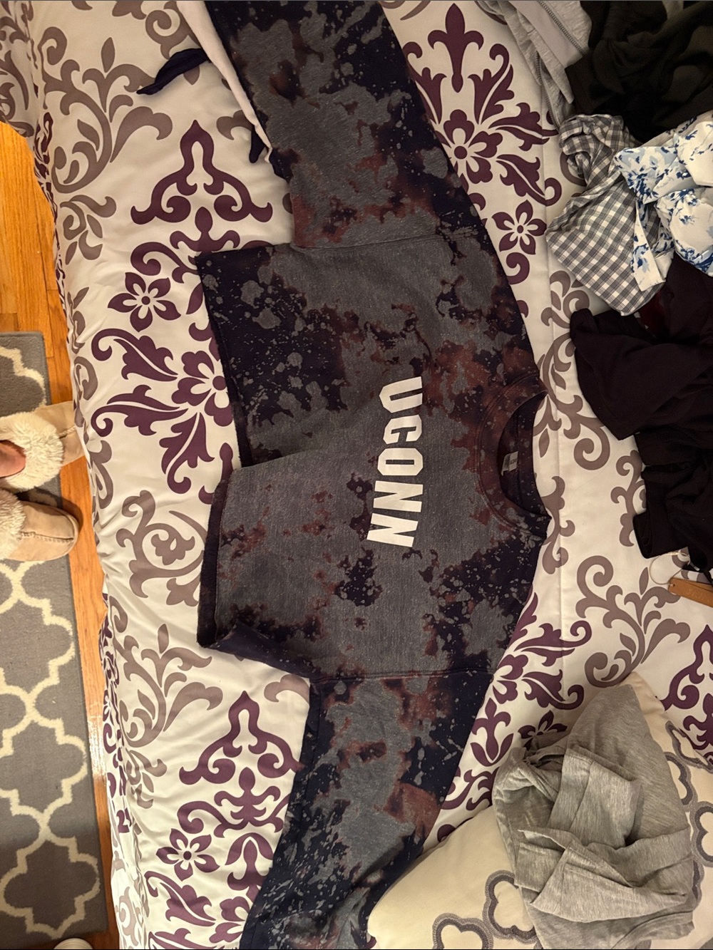 UCONN Splatter Tie-Dye Cropped Crewneck Sweatshirt - Gray & Navy